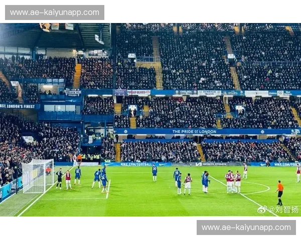 斯坦福桥的史诗:切尔西4-4利物浦,一场载入史册的疯狂对决